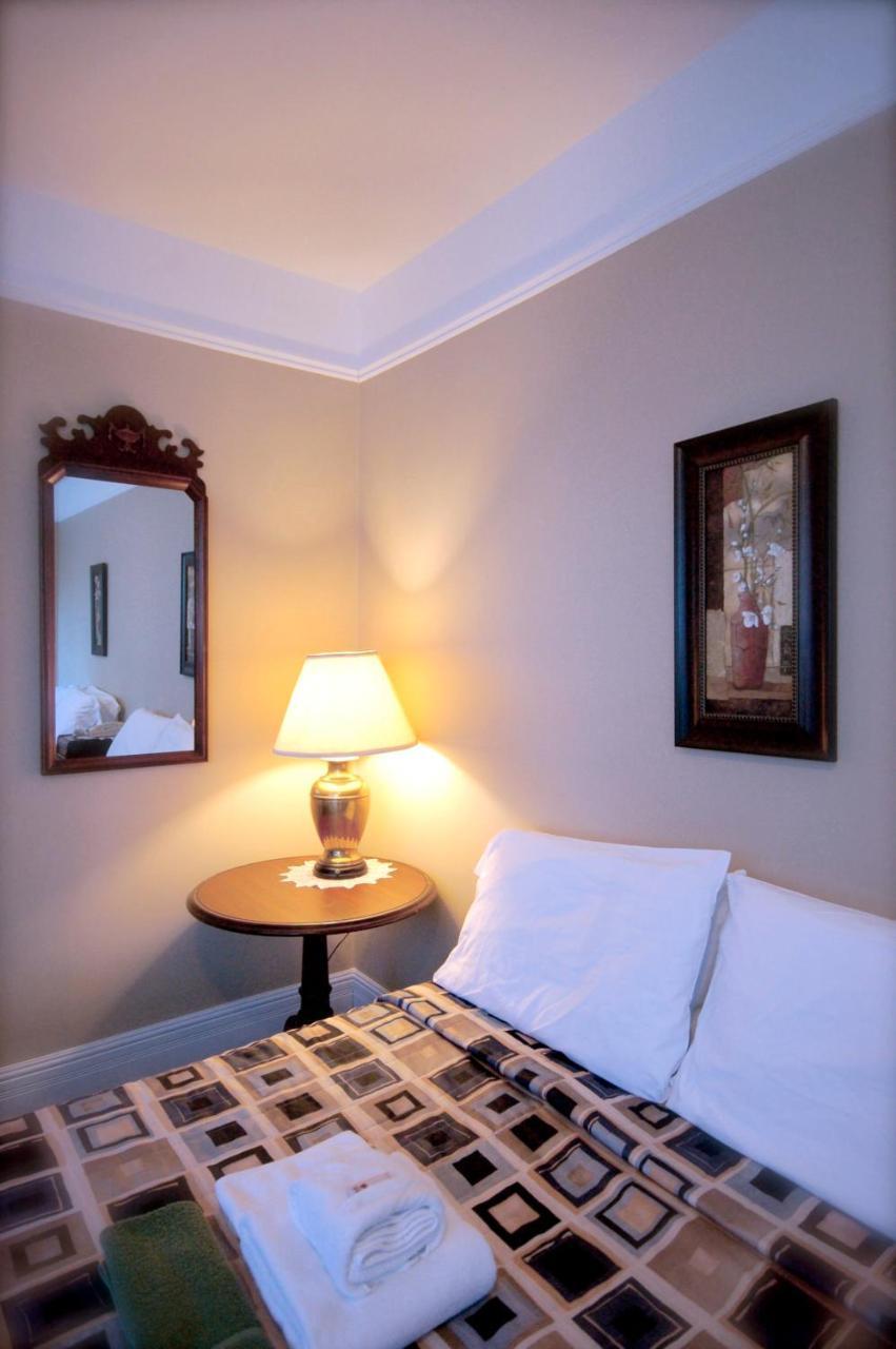 Hotel Auberge Michel Doyon ควิเบกซิตี้ ภายนอก รูปภาพ